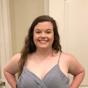 Meet your Posher, Lora